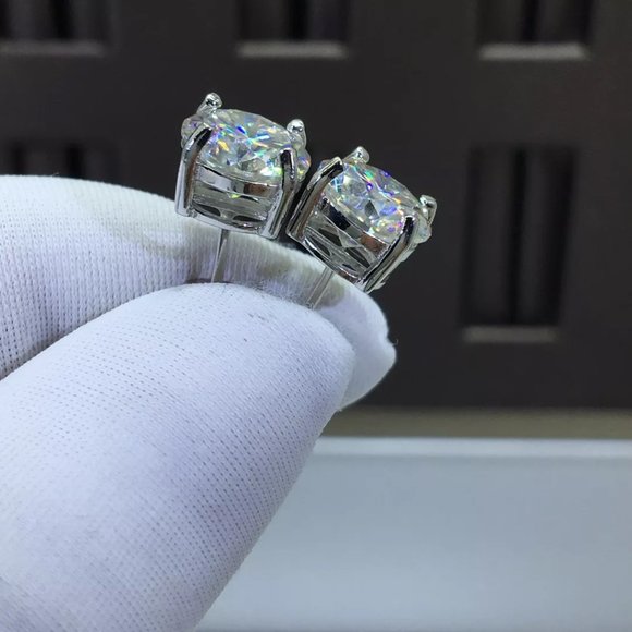3 Carat Moissanite Stud Earrings- Ideal Gift For Her - Picture 2 of 5